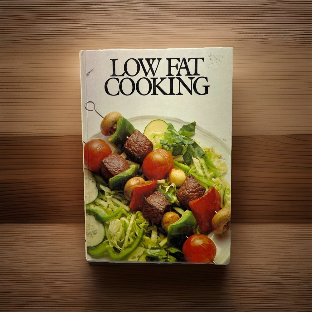 1980 LOW FAT COOKING Hardcover‎ Cook Book by OCTOPUS BOOKS